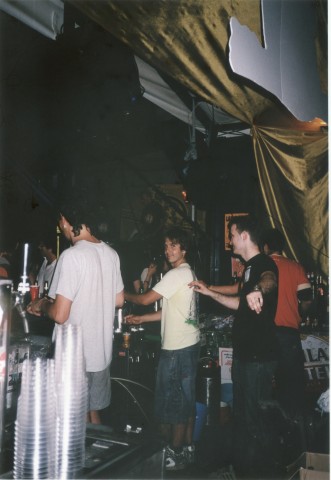 MOLOTOFF TXOSNA 2004 3.jpg